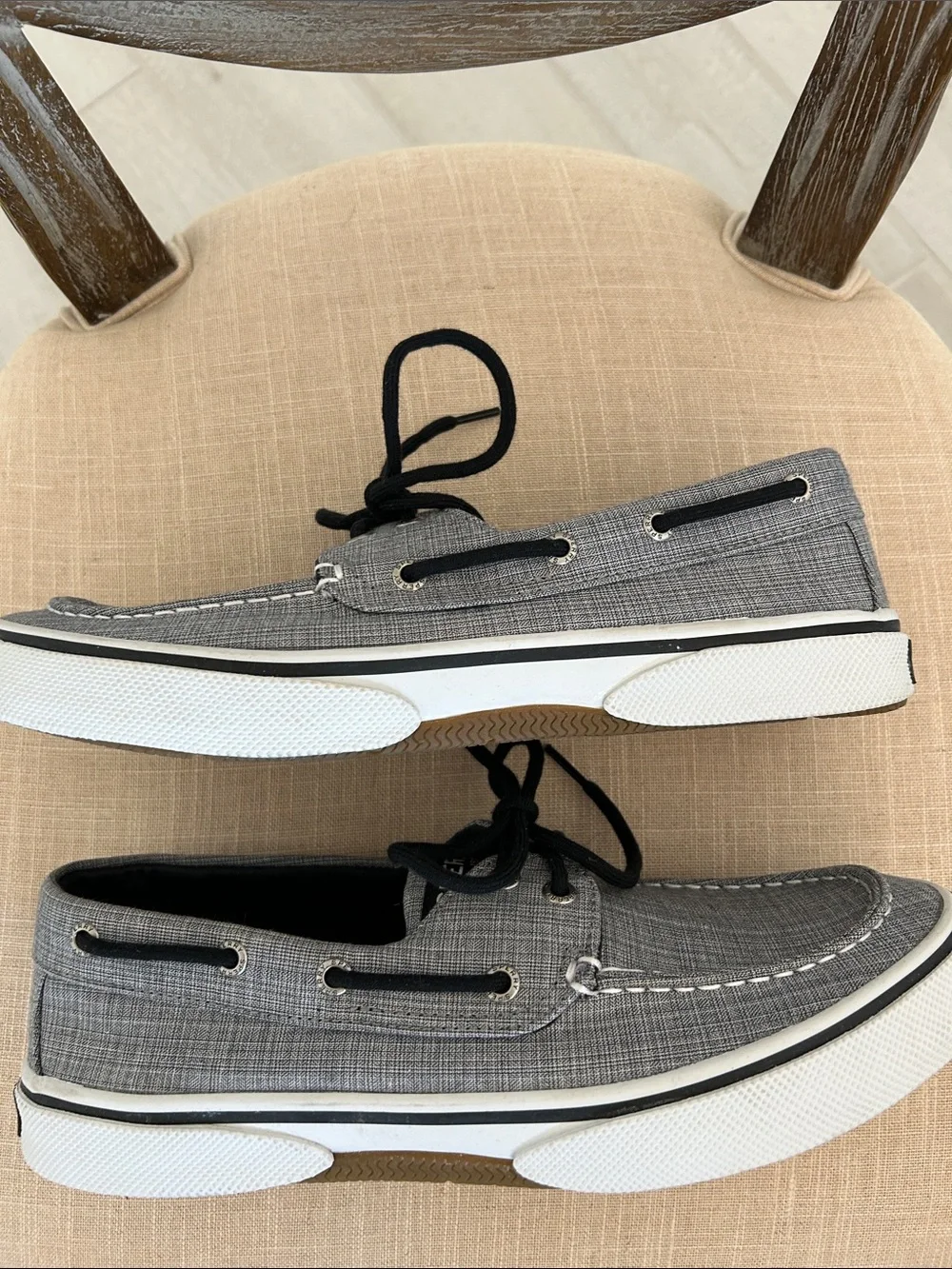 Sperry Men’s Gray Canvas Boat Shoes with Black Laces - Size 9.5